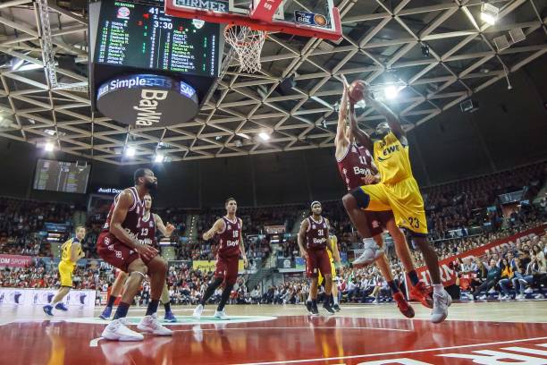 他经历了许 他经历了许