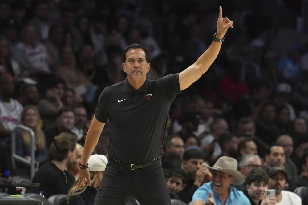 球窗口在半 球窗口在半